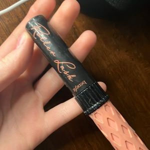 Benefit mascara